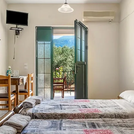 Appartement Daratos 5